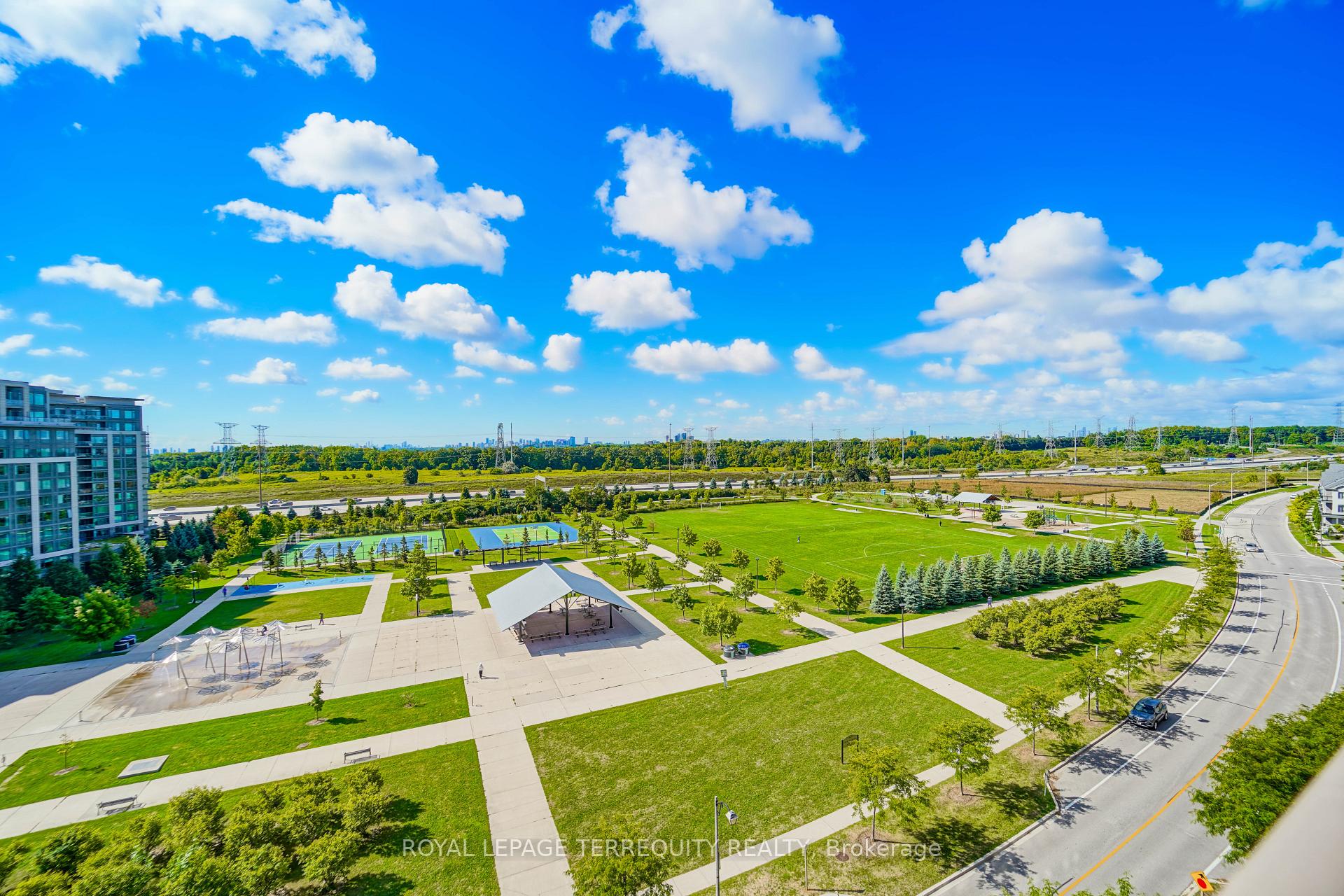 Photo 18 of Unit 1011, 39 Galleria Parkway, Markham, Commerce Valley — HOMEH