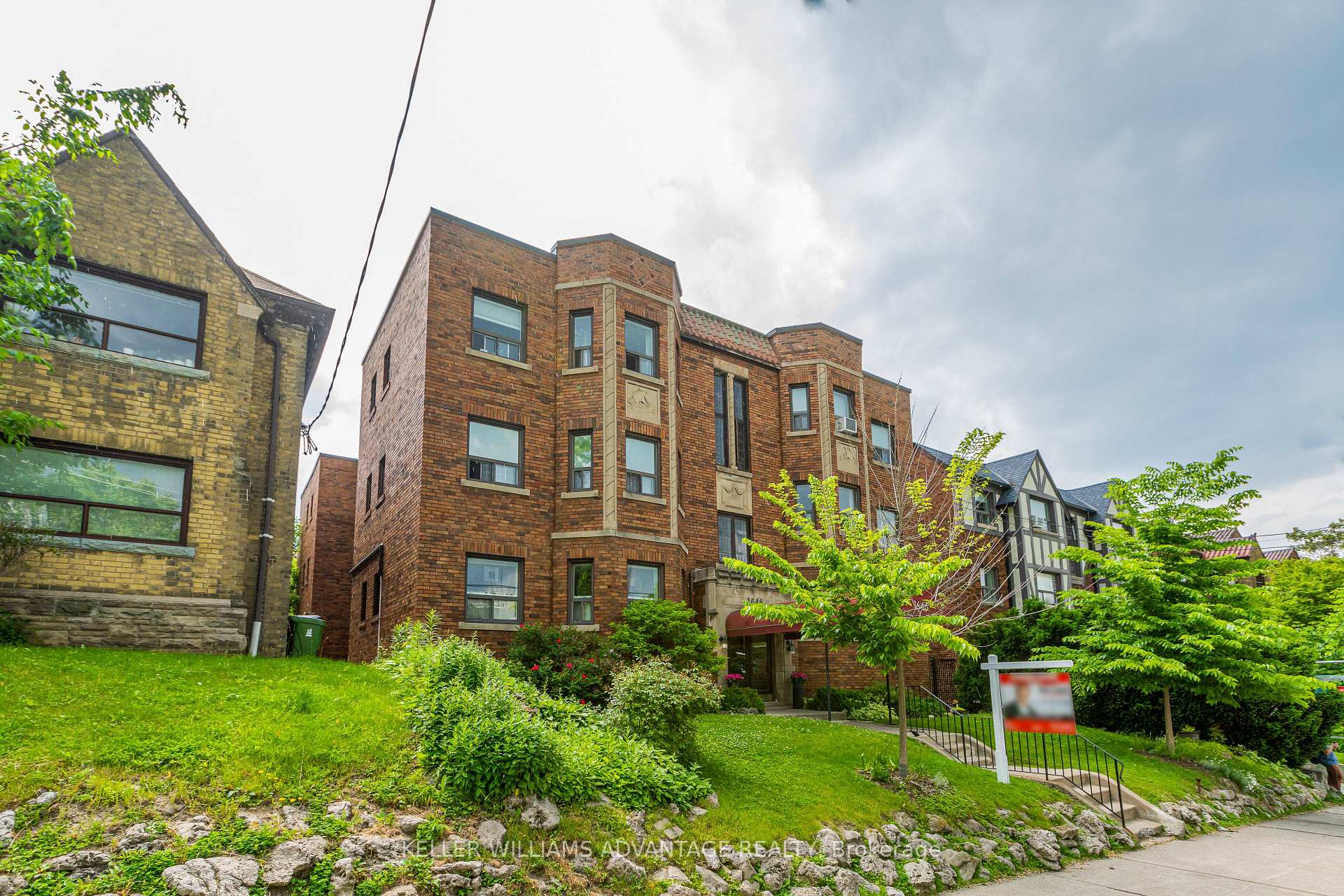 Photo 9 of Unit 18, 1646 Bathurst Street, Toronto, Humewood-Cedarvale — HOMEH