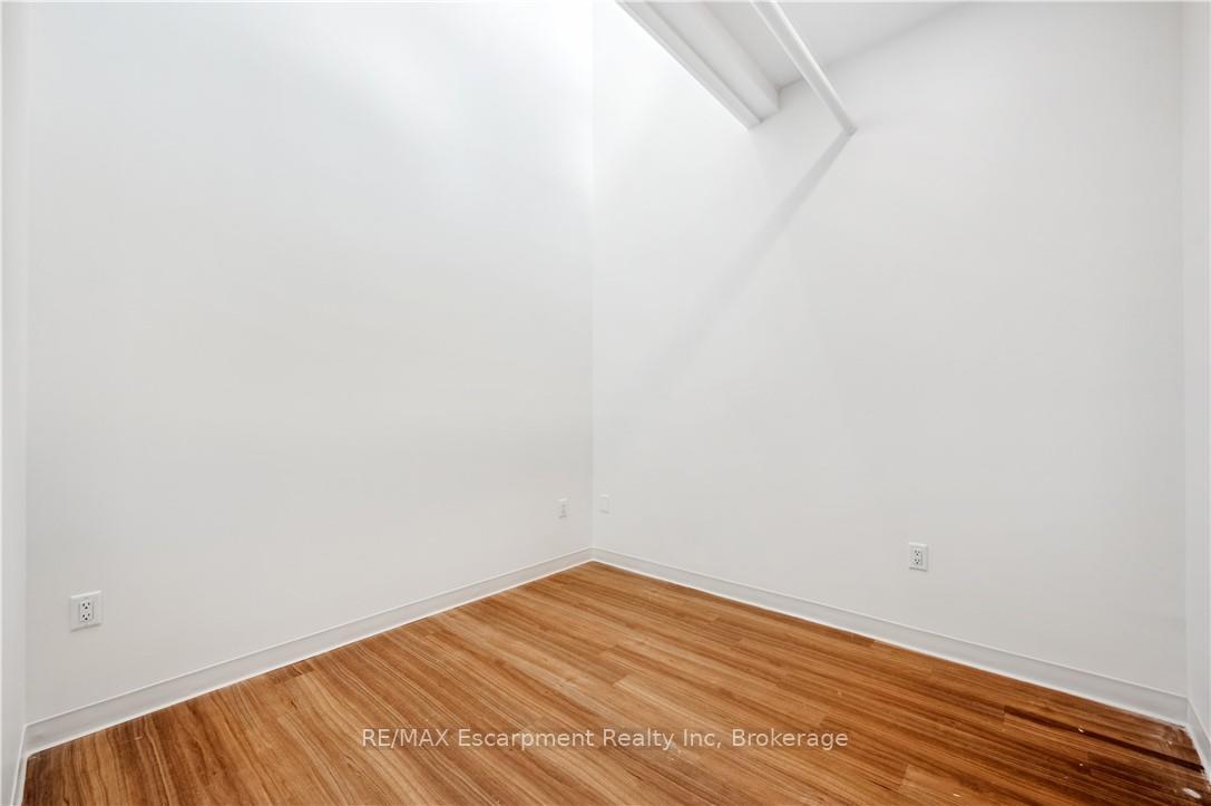 Photo 15 of Unit 528, 120 Huron Street, Guelph, St. Patrick's Ward — HOMEH