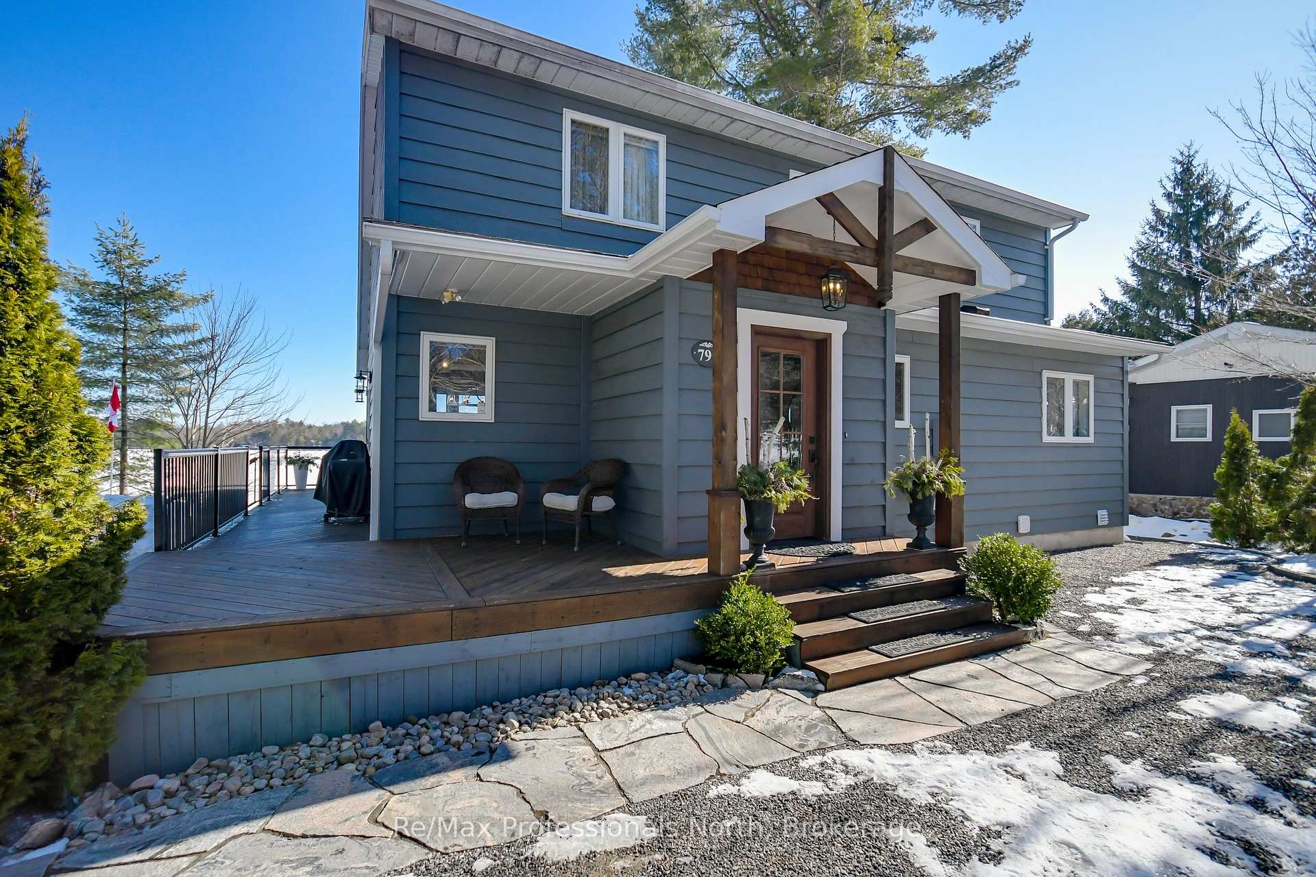 Photo 1 of 795 David Street E, Gravenhurst, Muskoka (S) — HOMEH
