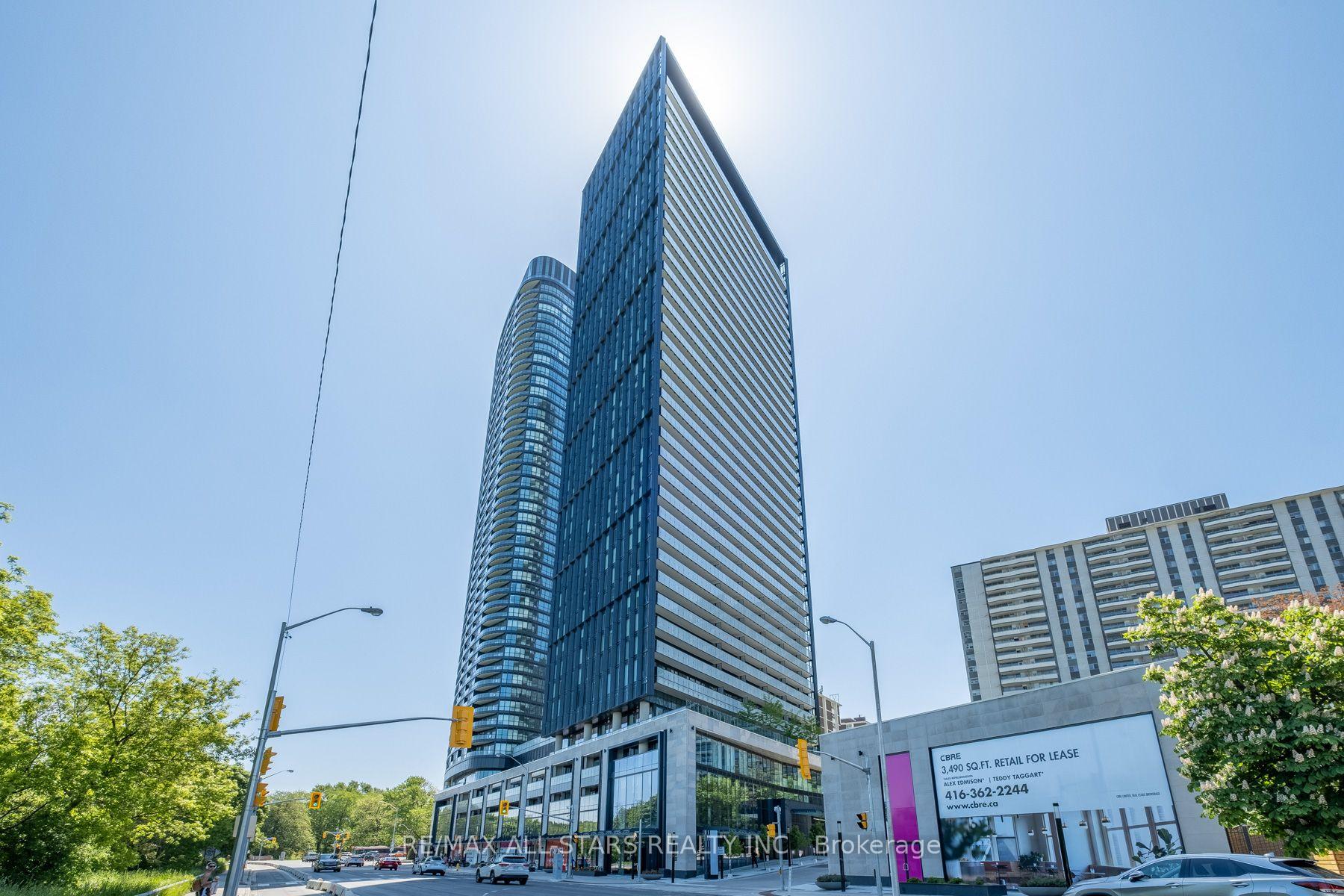 Front of Unit 2302, 575 Bloor Street E