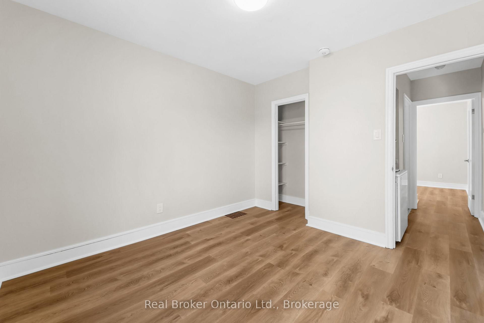 Photo 11 of Unit UPPER, 223 Bond Street N, Hamilton, Westdale — HOMEH