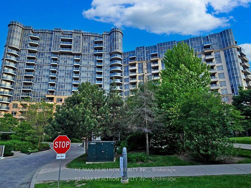Photo 1 of Unit 334, 33 Cox Boulevard, Markham, Unionville — HOMEH
