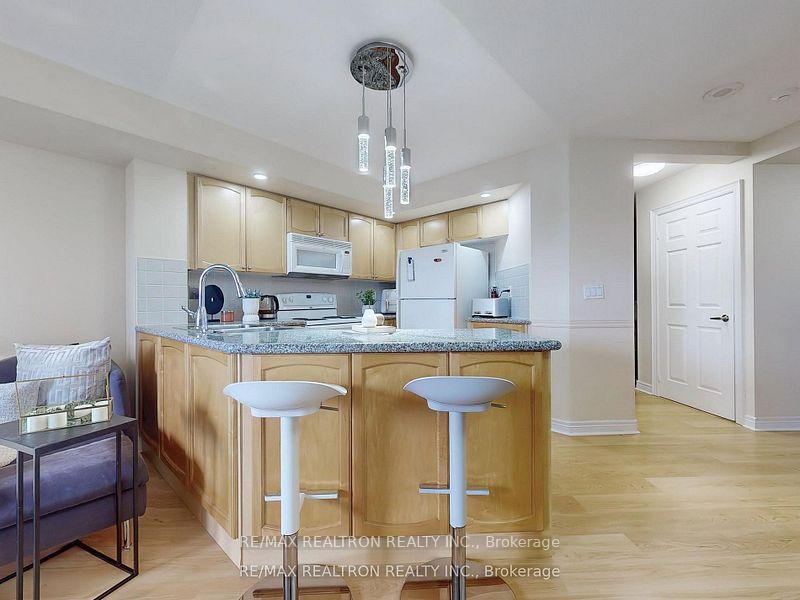 Photo 18 of Unit 334, 33 Cox Boulevard, Markham, Unionville — HOMEH