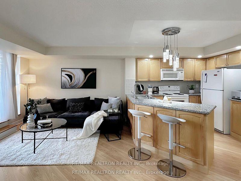 Photo 20 of Unit 334, 33 Cox Boulevard, Markham, Unionville — HOMEH