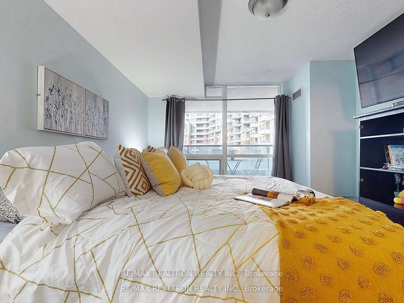 Photo 21 of Unit 334, 33 Cox Boulevard, Markham, Unionville — HOMEH