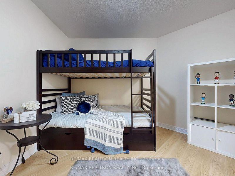 Photo 29 of Unit 334, 33 Cox Boulevard, Markham, Unionville — HOMEH