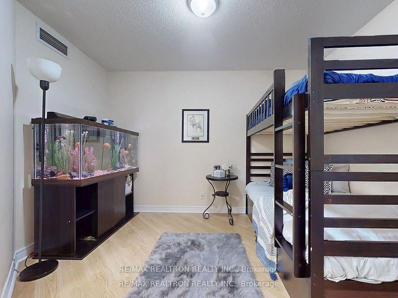 Photo 24 of Unit 334, 33 Cox Boulevard, Markham, Unionville — HOMEH
