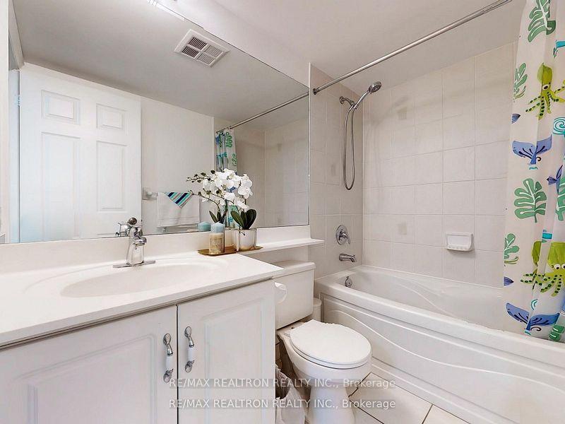 Photo 35 of Unit 334, 33 Cox Boulevard, Markham, Unionville — HOMEH
