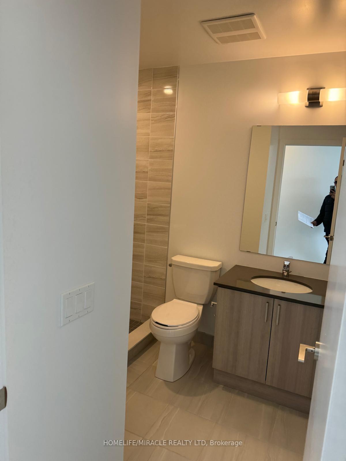 Photo 5 of Unit 2110, 1455 Celebration Drive, Pickering, Bay Ridges — HOMEH