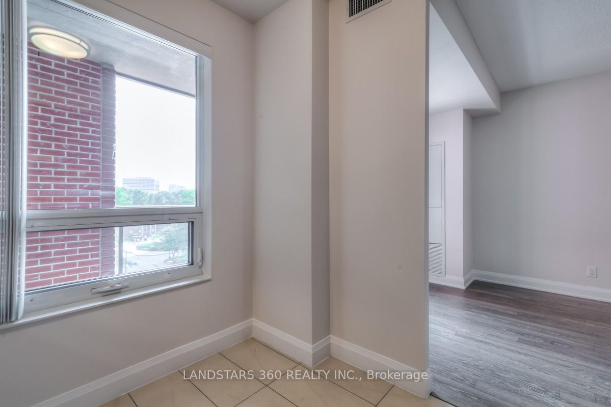 Photo 7 of Unit 529, 8228 Birchmount Road W, Markham, Unionville — HOMEH