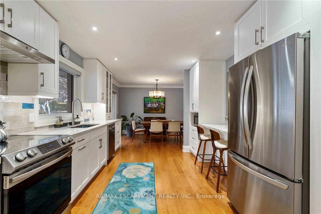 Photo 17 of 3 Hatfield Place, Hamilton, Dundas — HOMEH