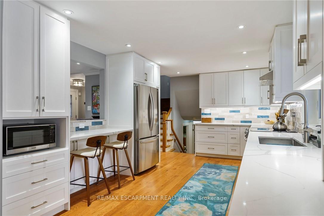 Photo 19 of 3 Hatfield Place, Hamilton, Dundas — HOMEH