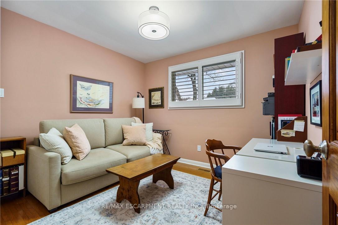 Photo 26 of 3 Hatfield Place, Hamilton, Dundas — HOMEH