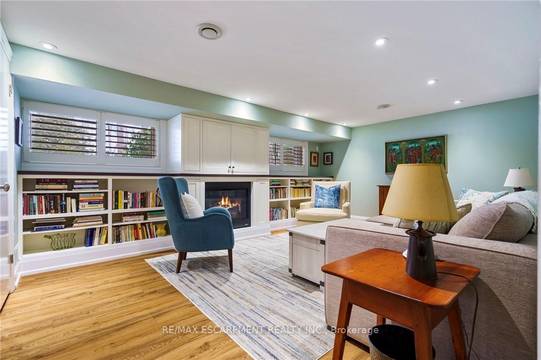Photo 28 of 3 Hatfield Place, Hamilton, Dundas — HOMEH