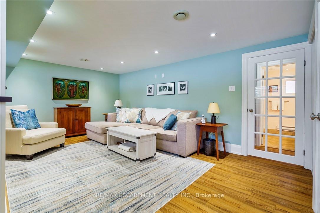 Photo 30 of 3 Hatfield Place, Hamilton, Dundas — HOMEH