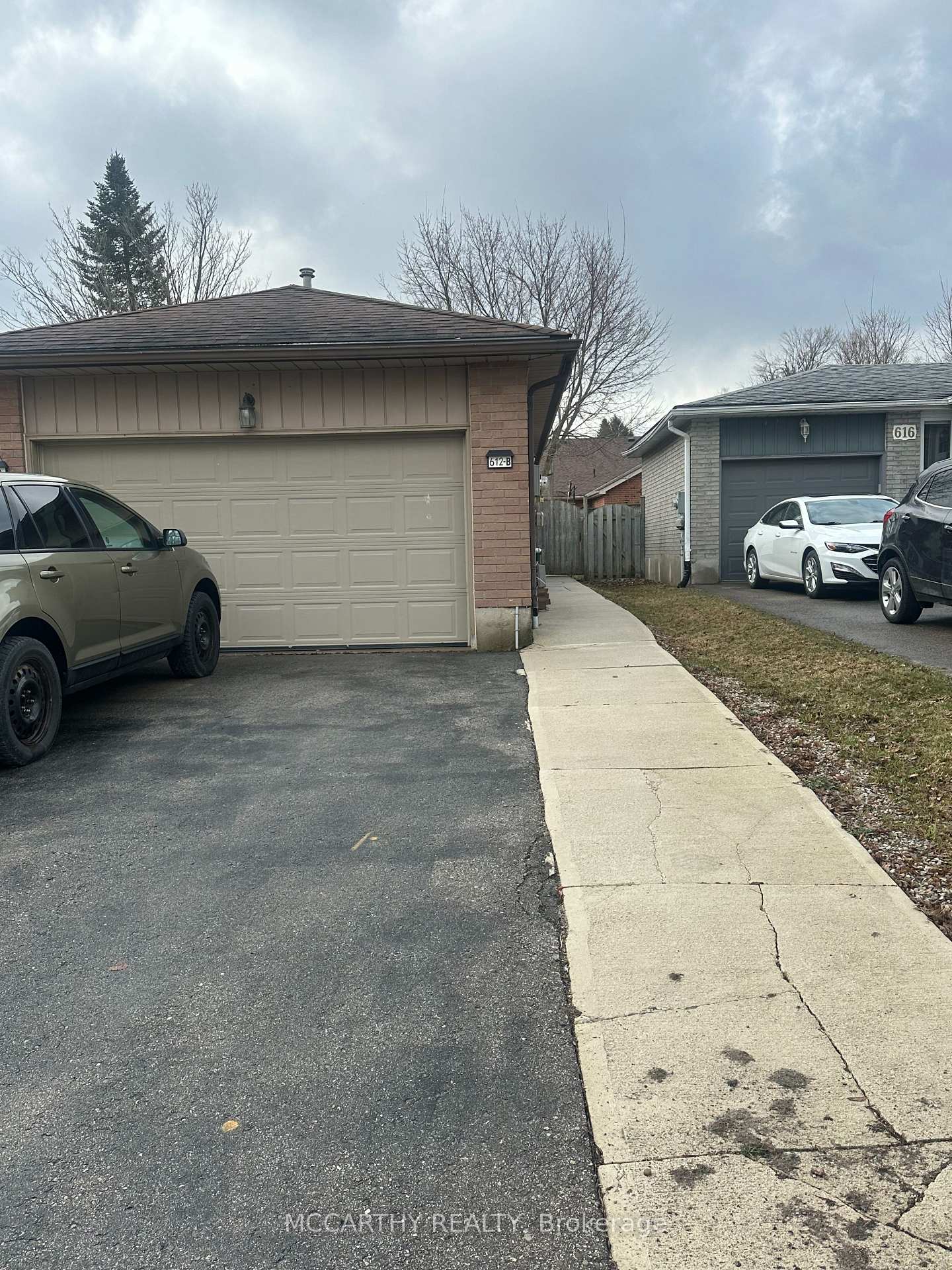 Photo 2 of Unit B, 612 Canfield Place, Shelburne — HOMEH