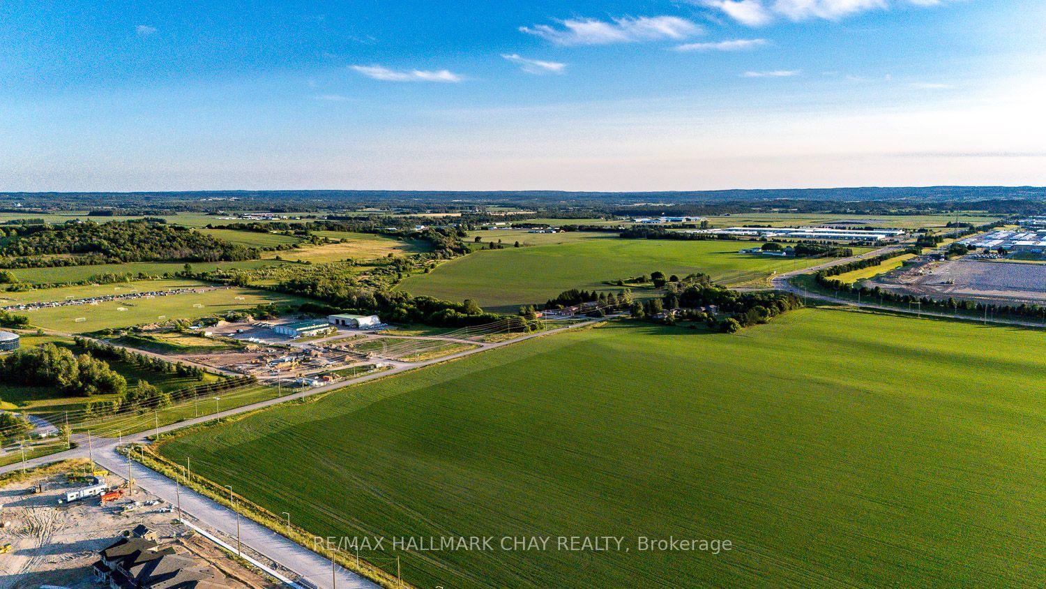 Photo 39 of 21 Fenn Crescent, New Tecumseth, Alliston — HOMEH