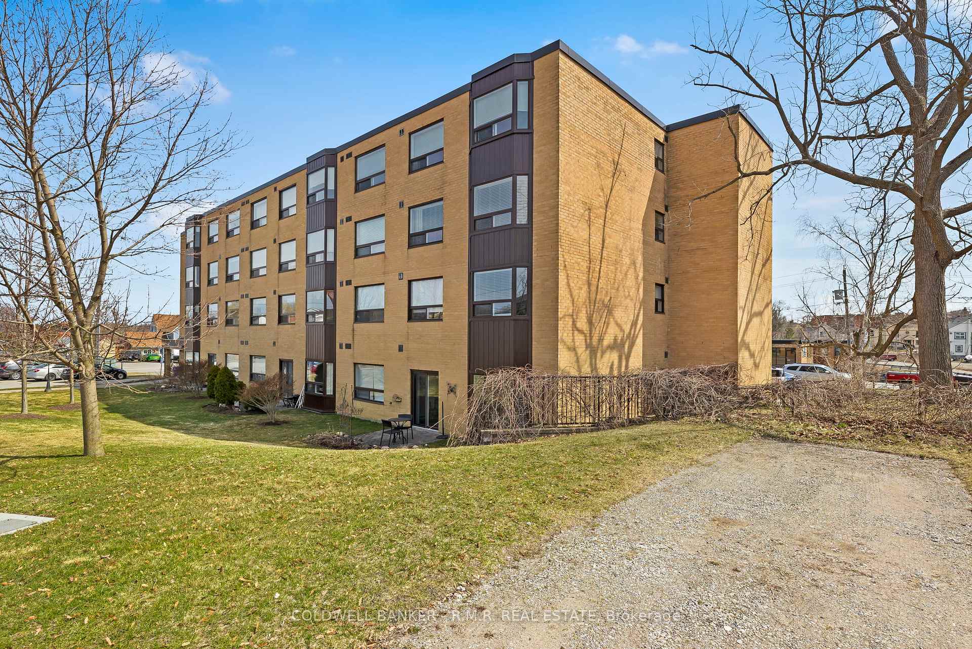 Photo 1 of Unit 301, 41 Ash Street, Uxbridge — HOMEH