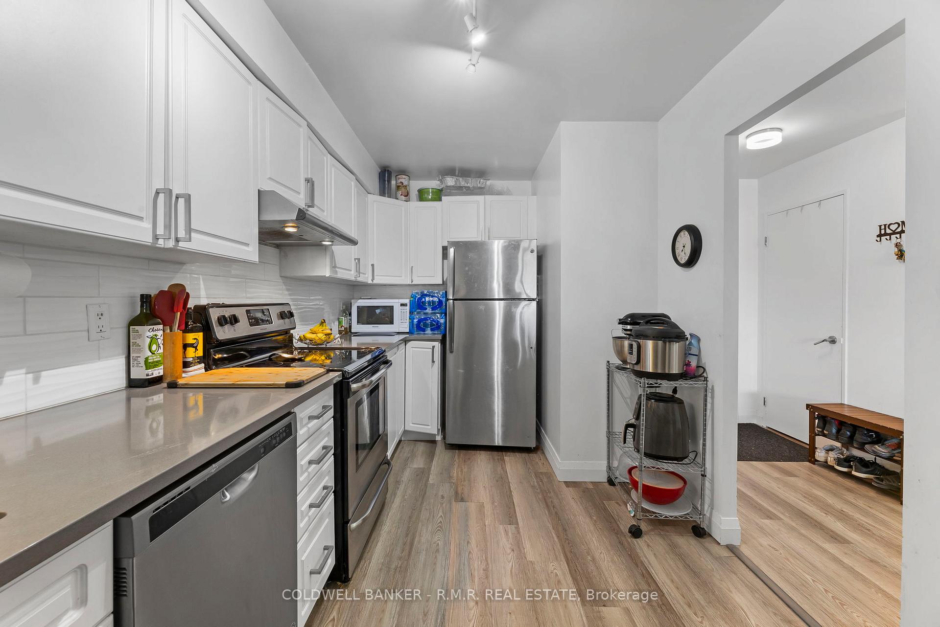 Photo 5 of Unit 301, 41 Ash Street, Uxbridge — HOMEH