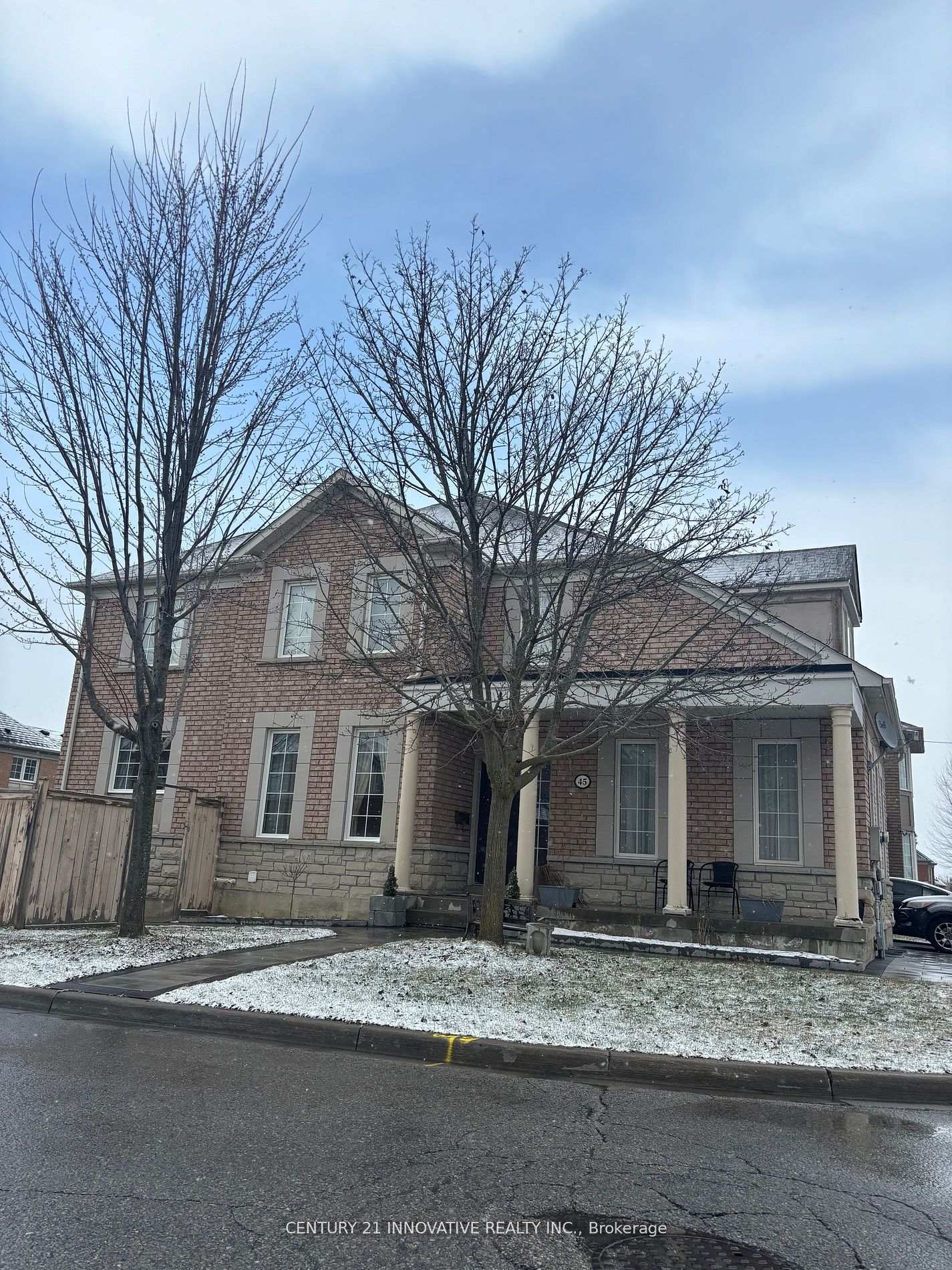 Front of Unit Bmst, 45 Oshea Crescent