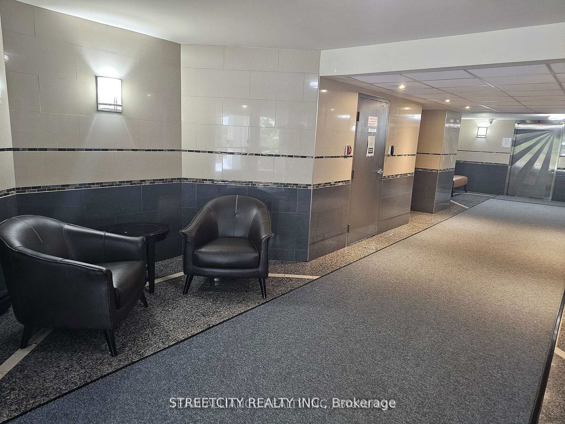 Photo 4 of Unit 712, 1103 Jalna Boulevard, London, South X — HOMEH