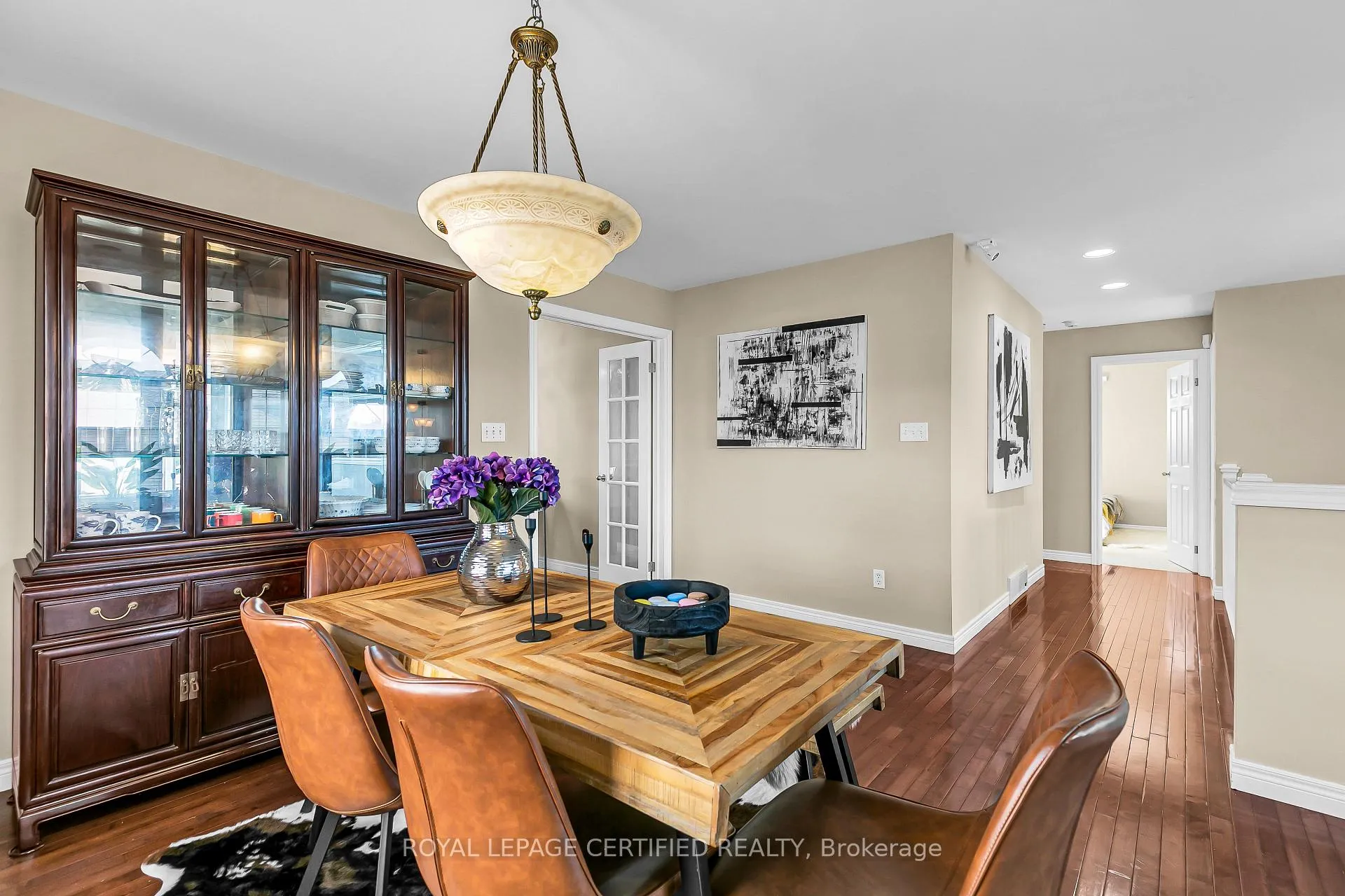 Photo 10 of 181 Rockhaven Drive, Lakeshore — HOMEH