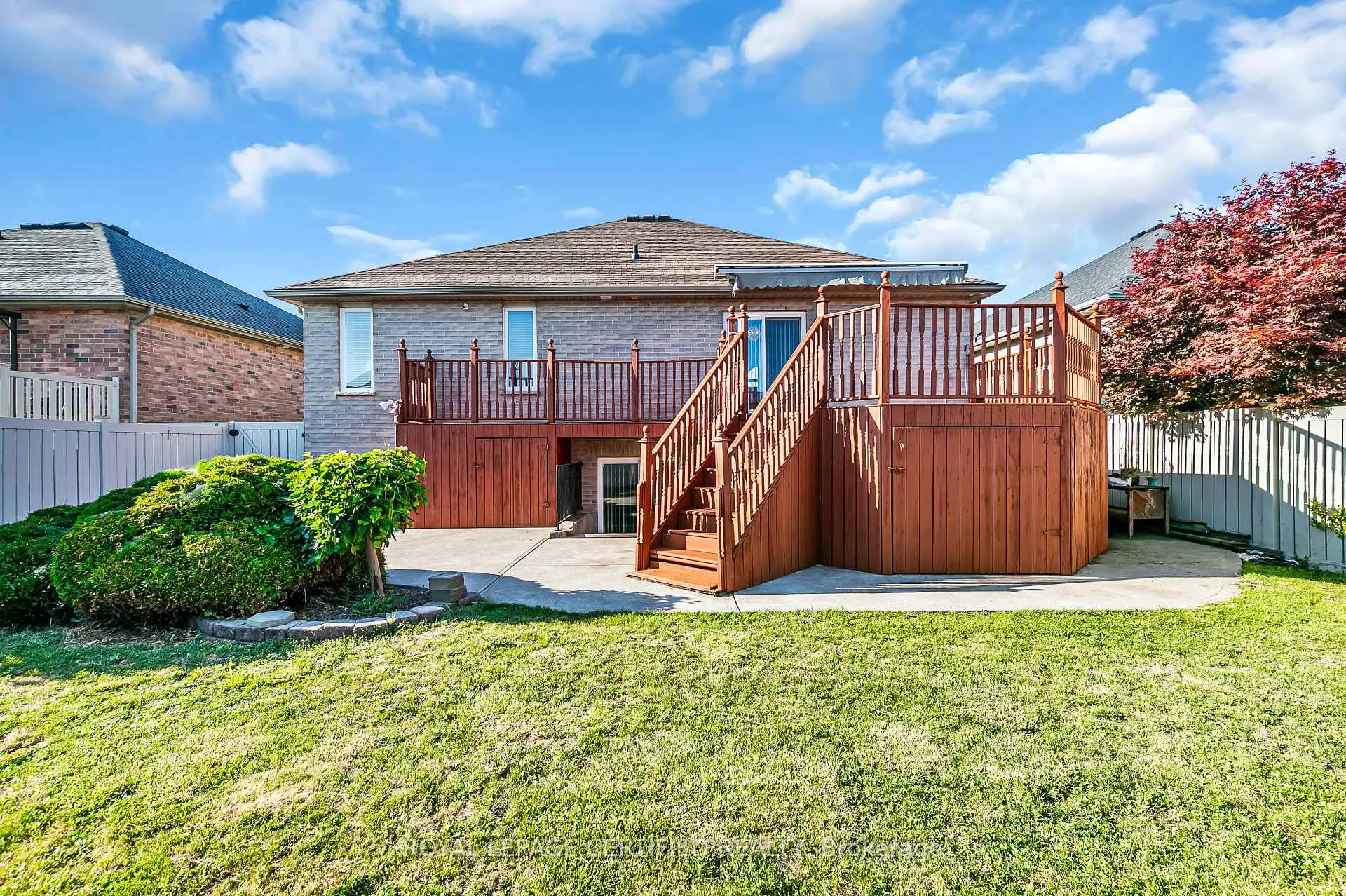 Photo 34 of 181 Rockhaven Drive, Lakeshore — HOMEH