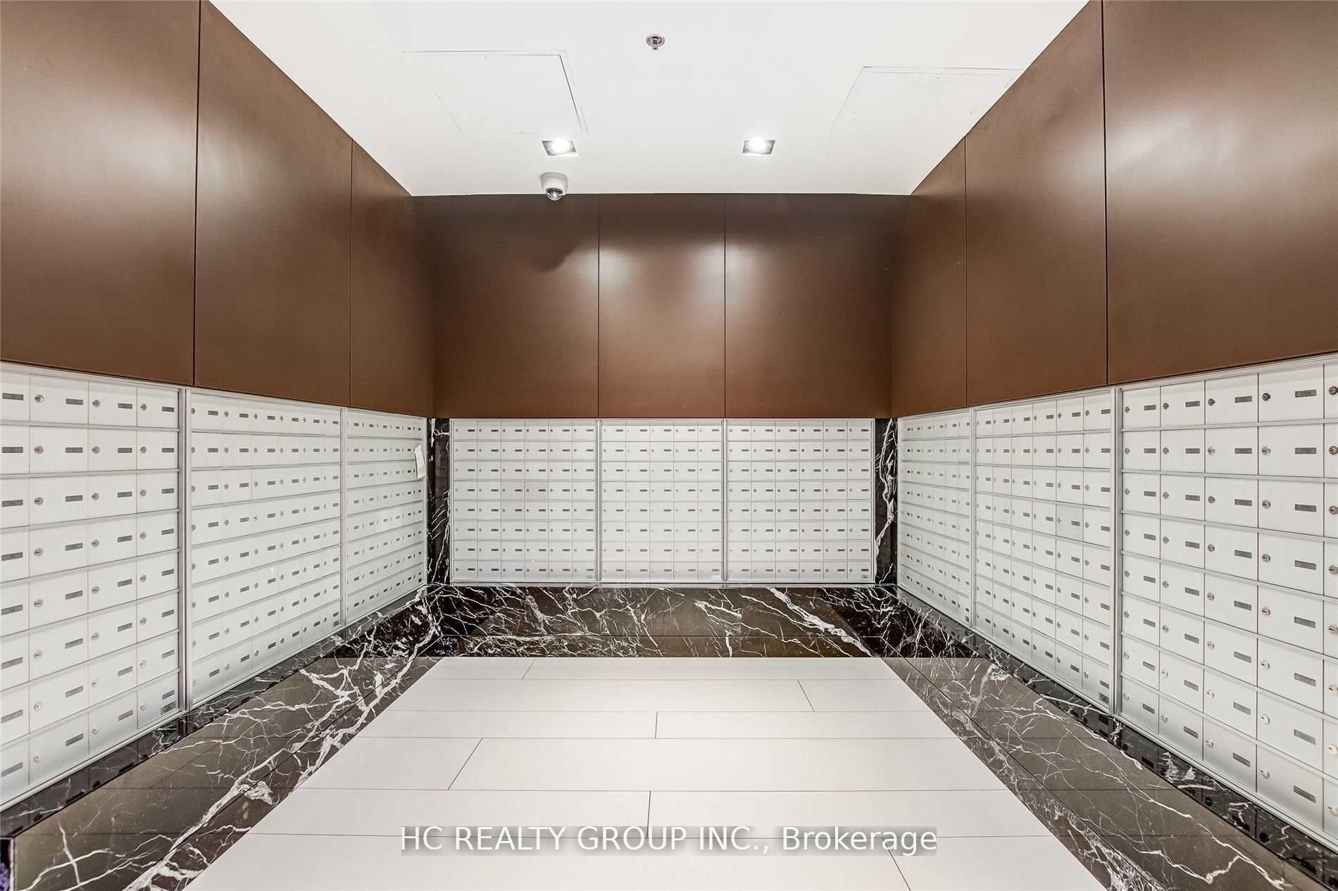 Photo 4 of Unit 703, 30 Nelson Street, Toronto, Waterfront Communities — HOMEH