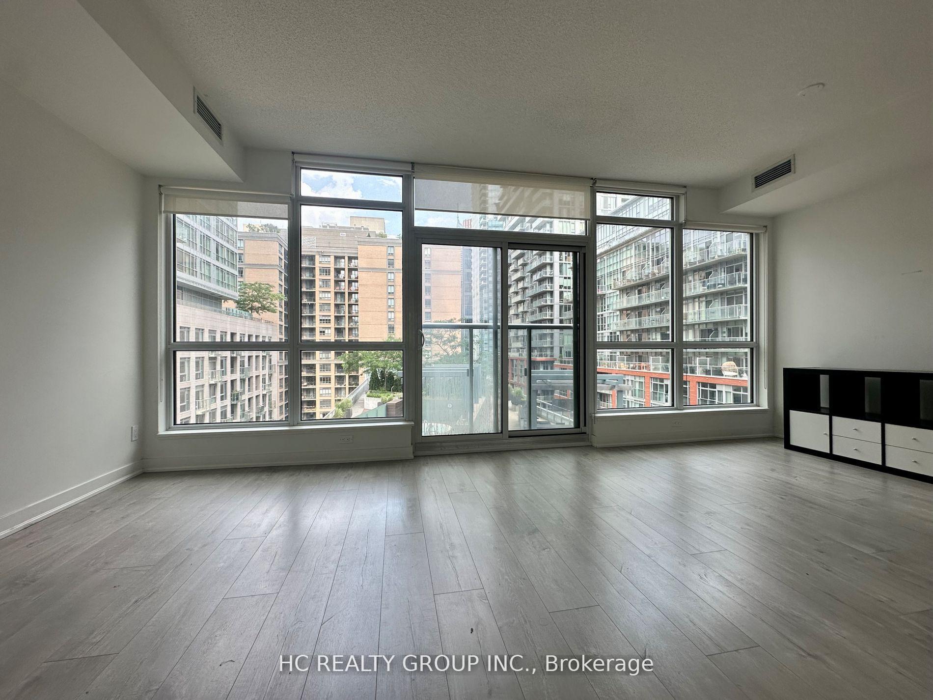 Photo 26 of Unit 703, 30 Nelson Street, Toronto, Waterfront Communities — HOMEH
