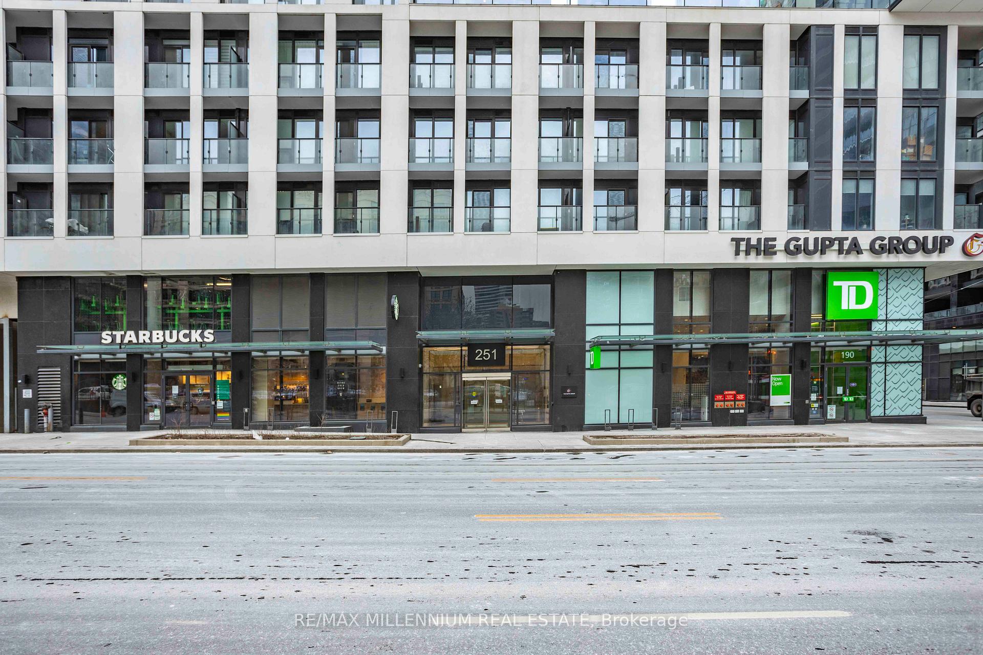 Front of Unit 2208, 251 Jarvis Street