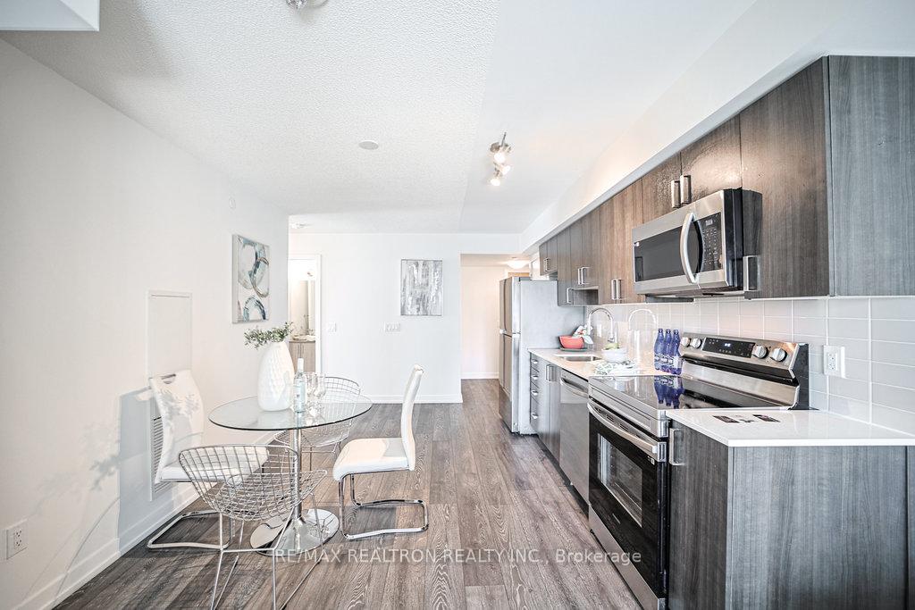 Photo 8 of Unit 1504, 1455 Celebration Drive, Pickering, Bay Ridges — HOMEH