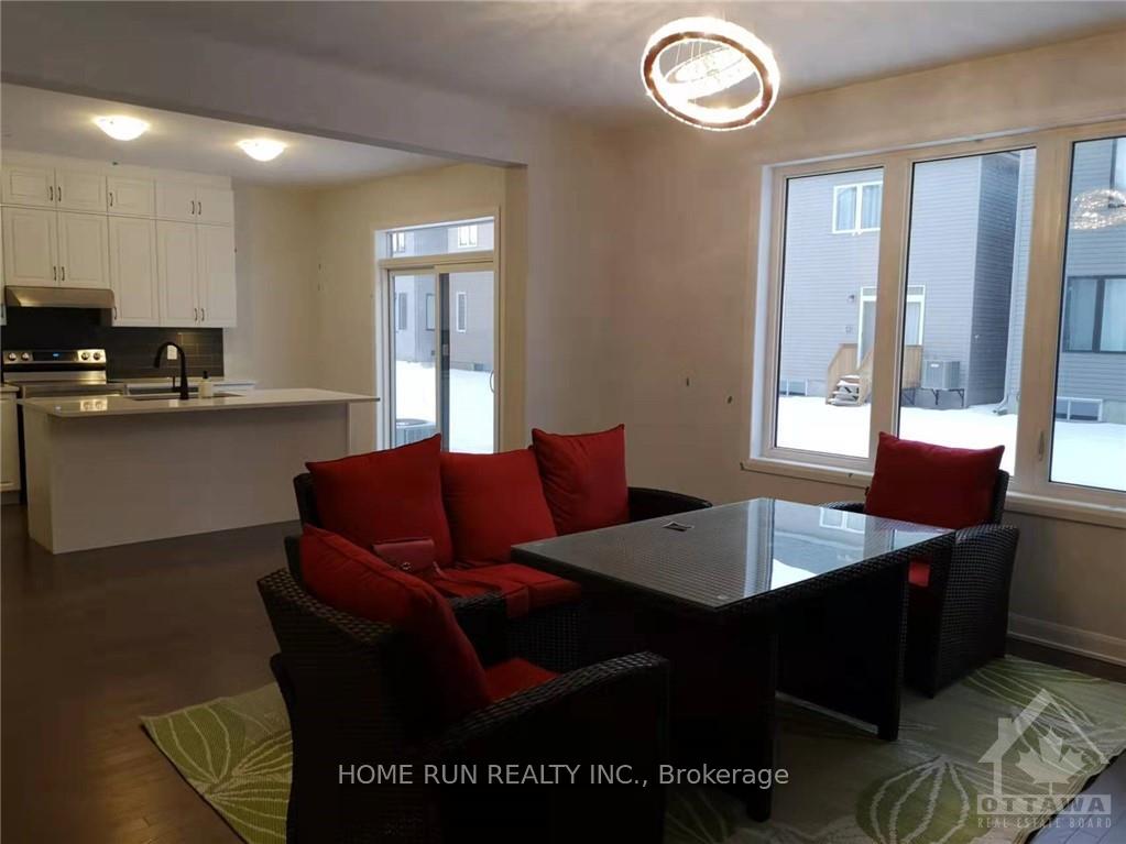 Photo 7 of 778 Cappamore Drive, Ottawa, Barrhaven - Half Moon Bay — HOMEH