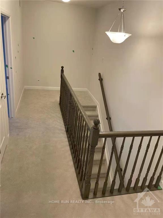 Photo 10 of 778 Cappamore Drive, Ottawa, Barrhaven - Half Moon Bay — HOMEH