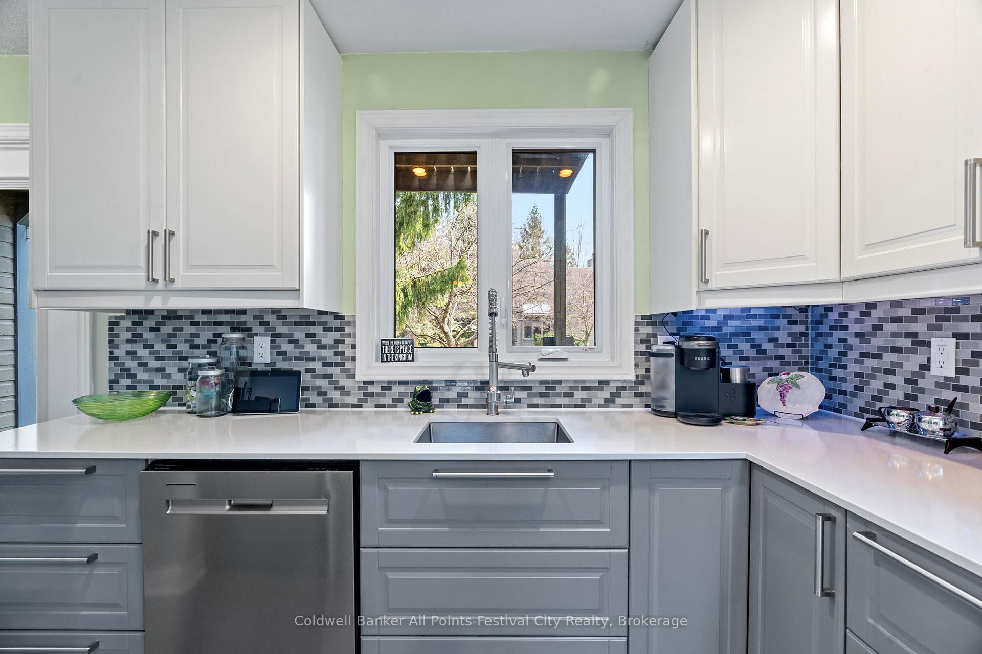 Photo 11 of Unit #24, 76582 Jowett's Grove, Middlesex Centre, Rural Middlesex Centre — HOMEH