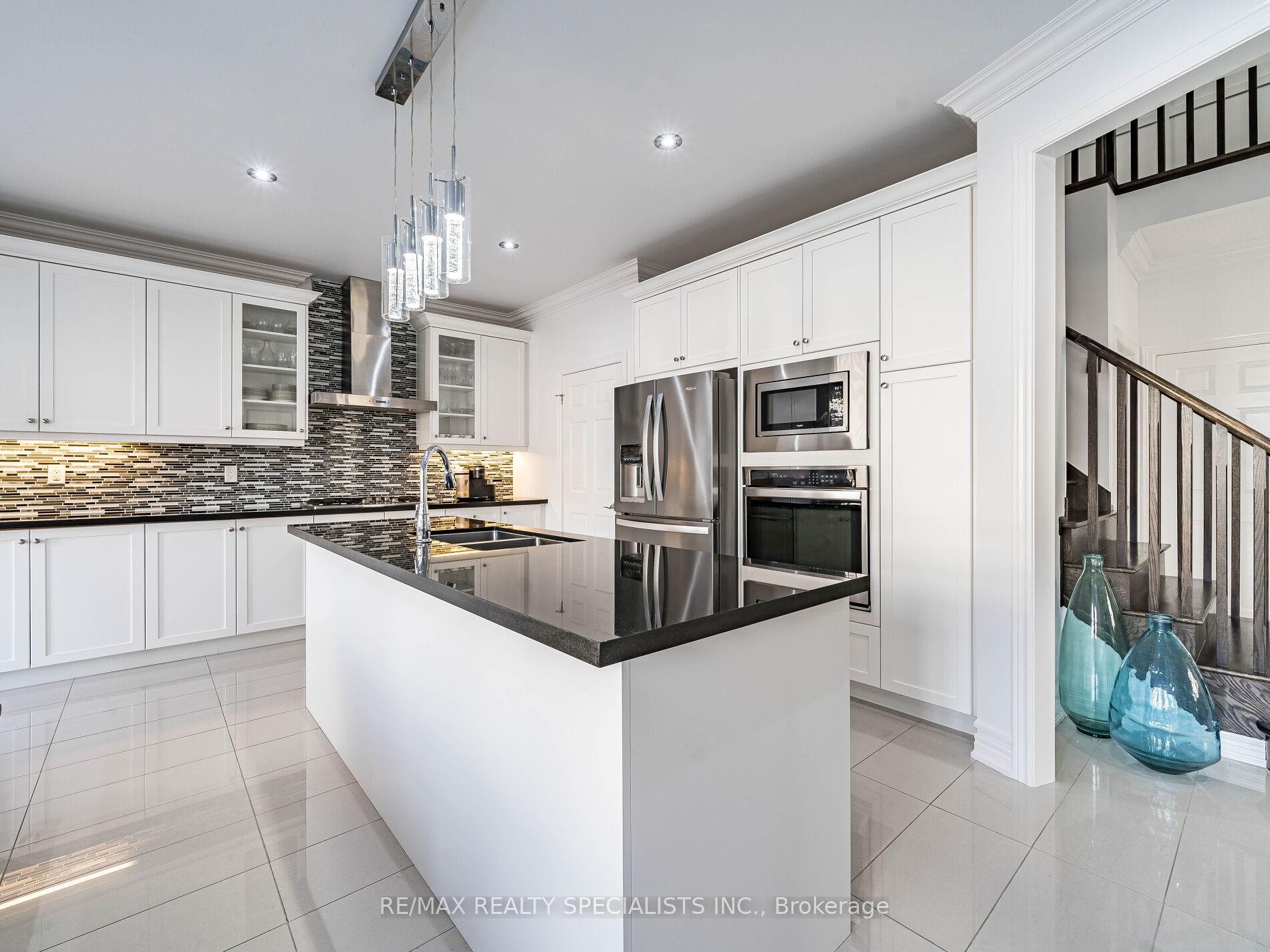 Photo 18 of 235 Learmont Avenue, Caledon, Rural Caledon — HOMEH