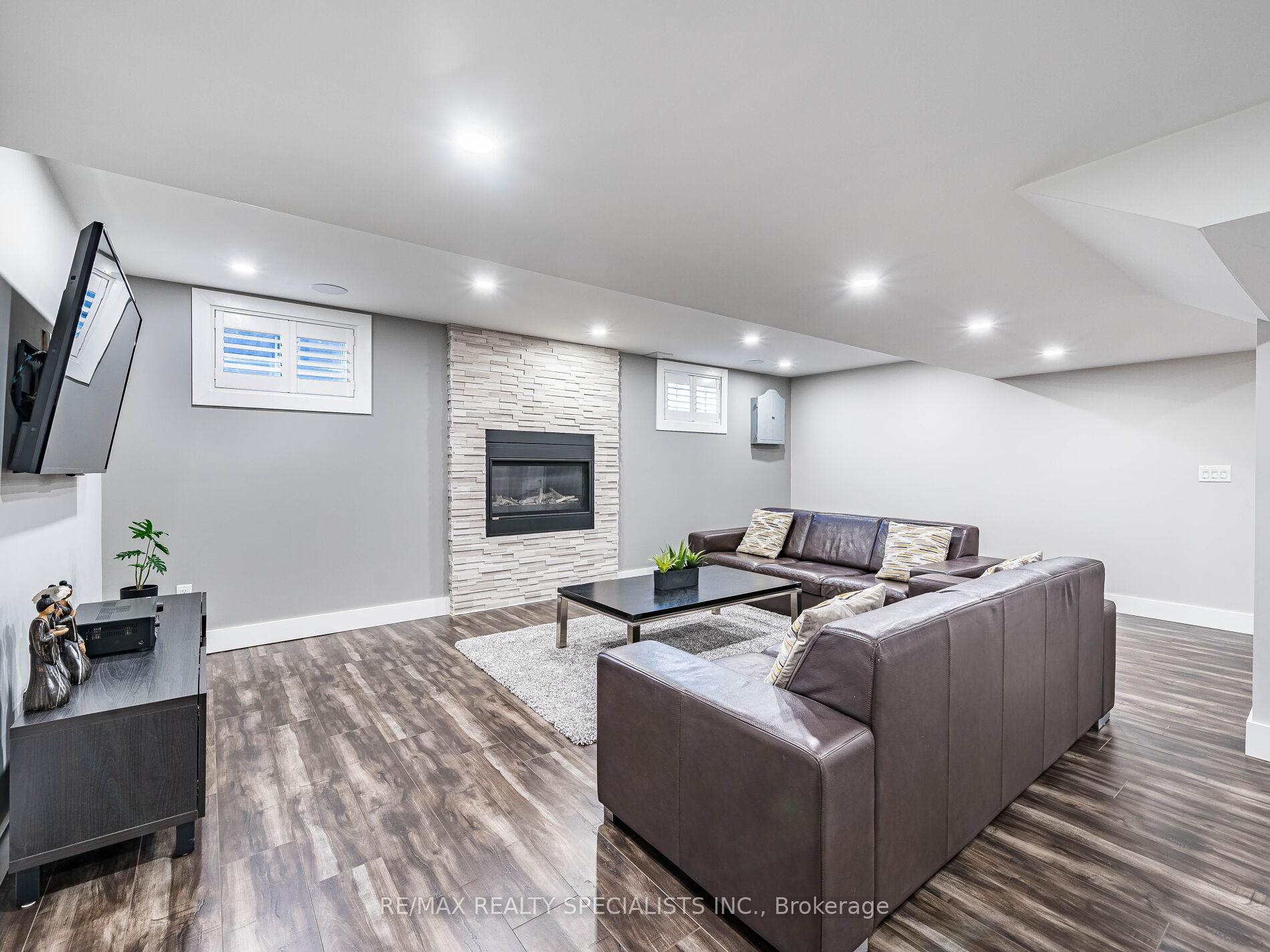 Photo 37 of 235 Learmont Avenue, Caledon, Rural Caledon — HOMEH