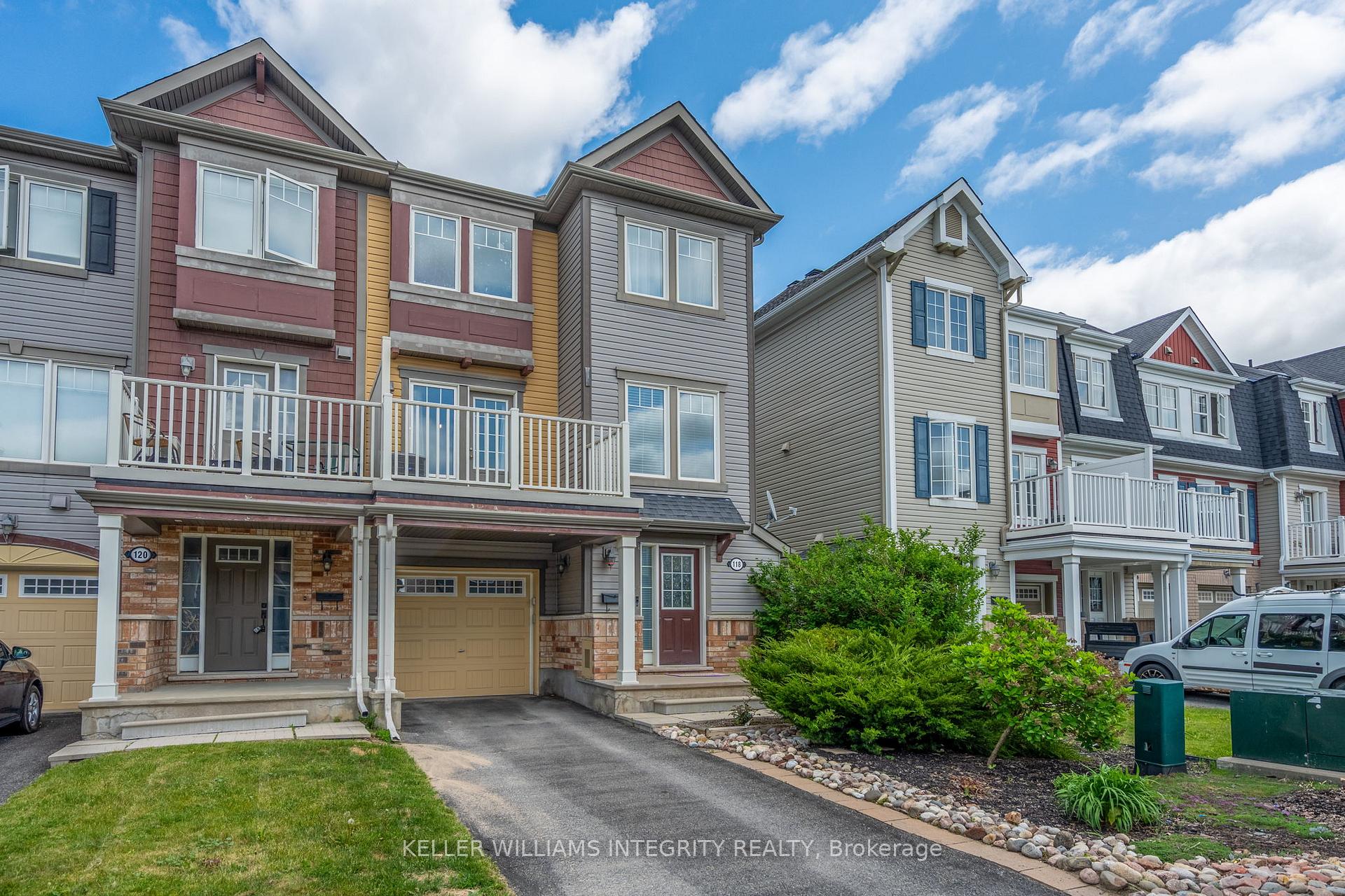 Photo 2 of 118 Pennant Avenue, Ottawa, Barrhaven - Half Moon Bay — HOMEH