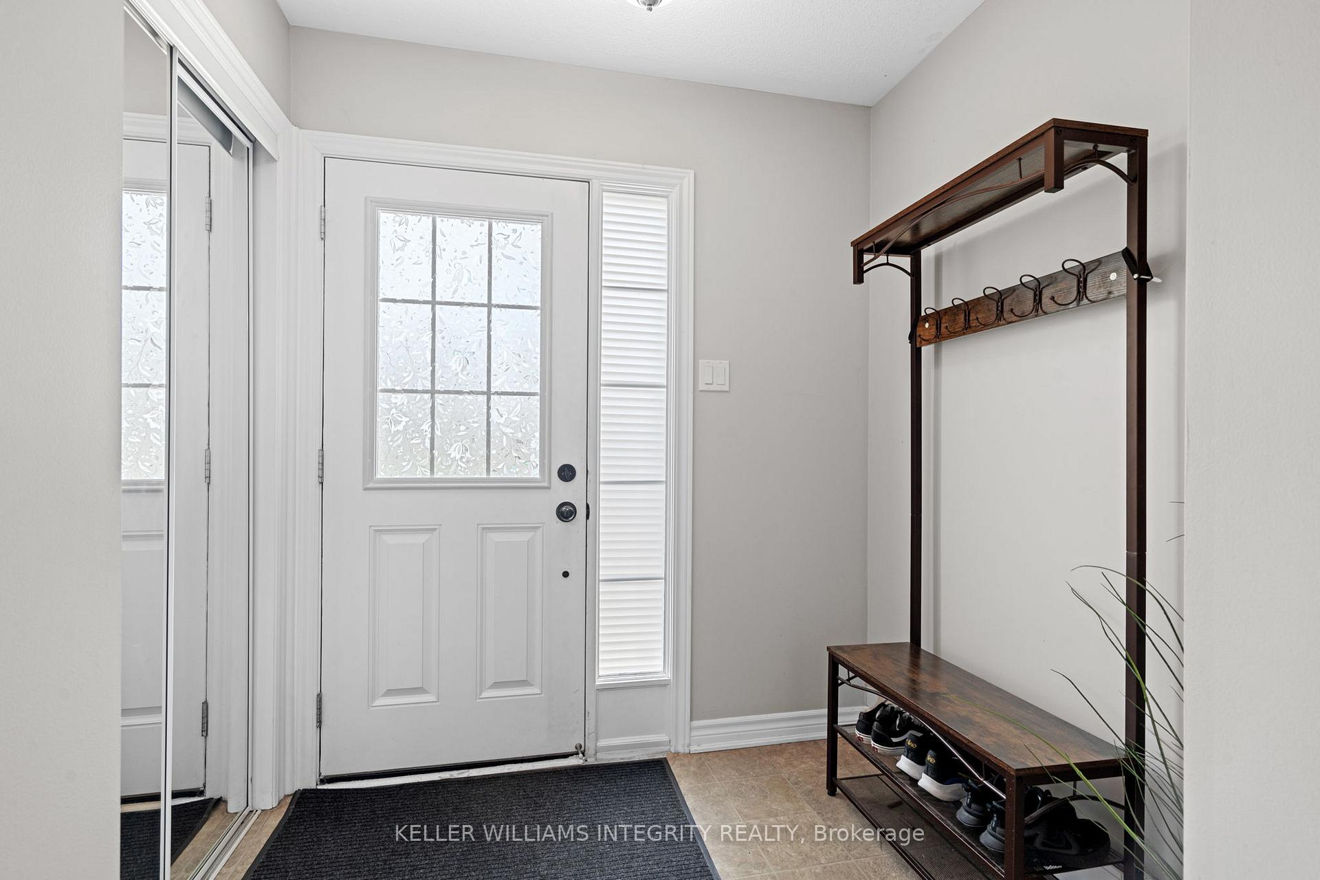 Photo 4 of 118 Pennant Avenue, Ottawa, Barrhaven - Half Moon Bay — HOMEH