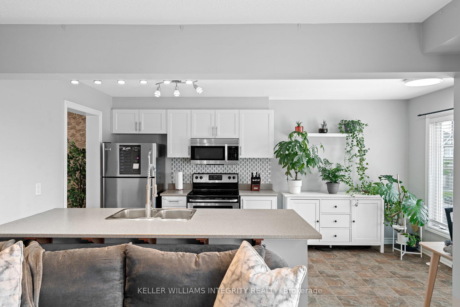 Photo 11 of 118 Pennant Avenue, Ottawa, Barrhaven - Half Moon Bay — HOMEH