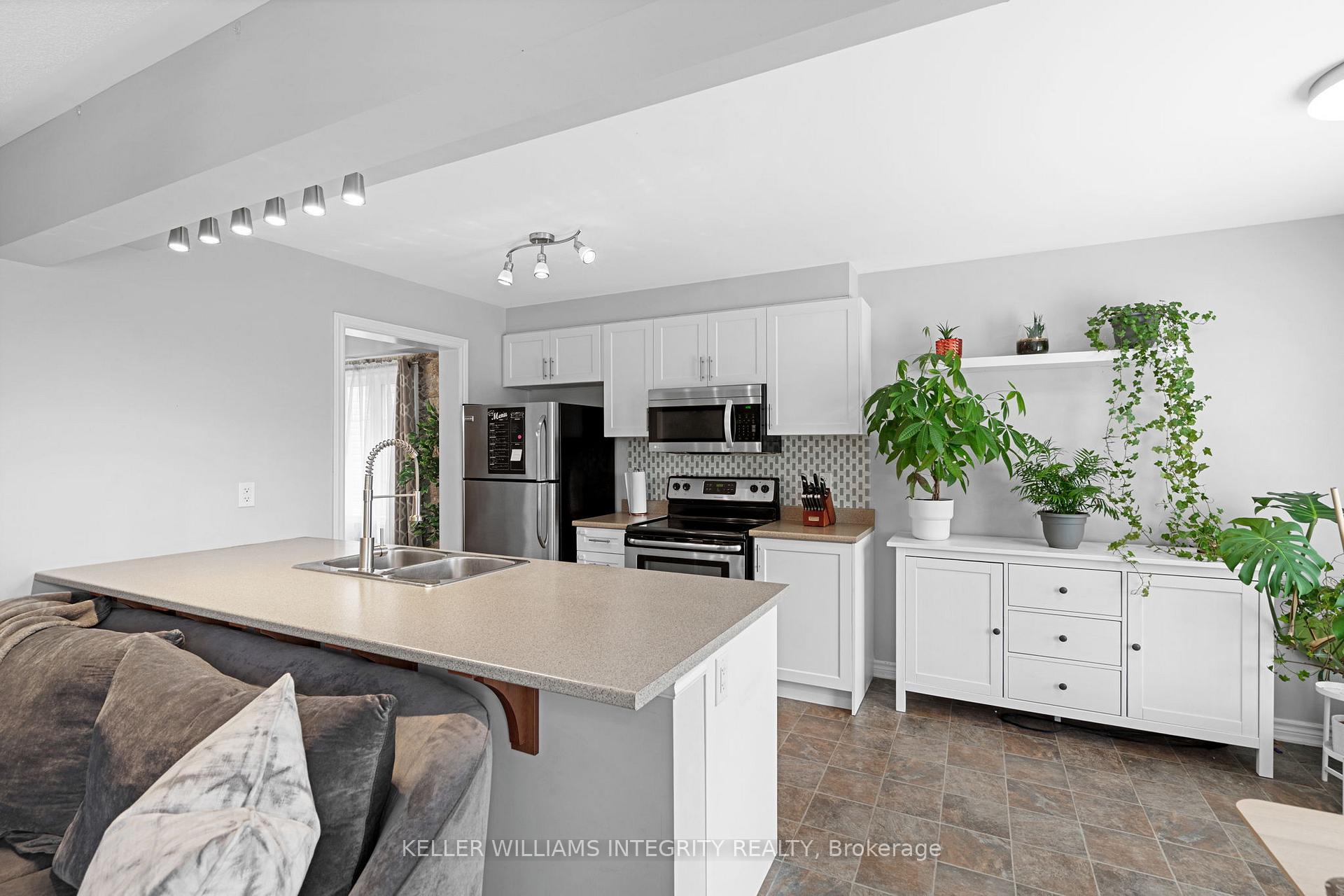 Photo 12 of 118 Pennant Avenue, Ottawa, Barrhaven - Half Moon Bay — HOMEH