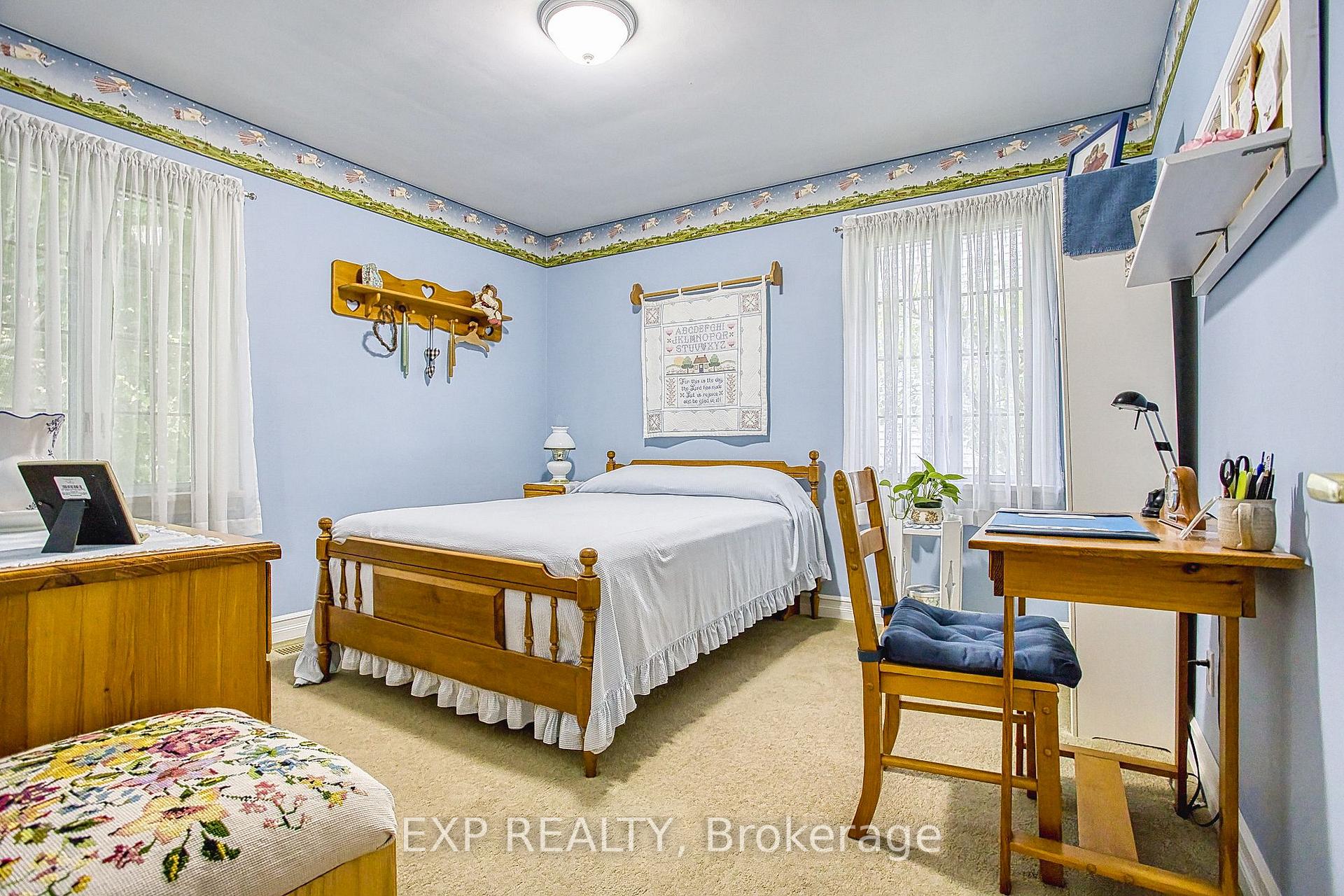 Photo 17 of 54 Garden Drive, Grimsby, Grimsby West — HOMEH
