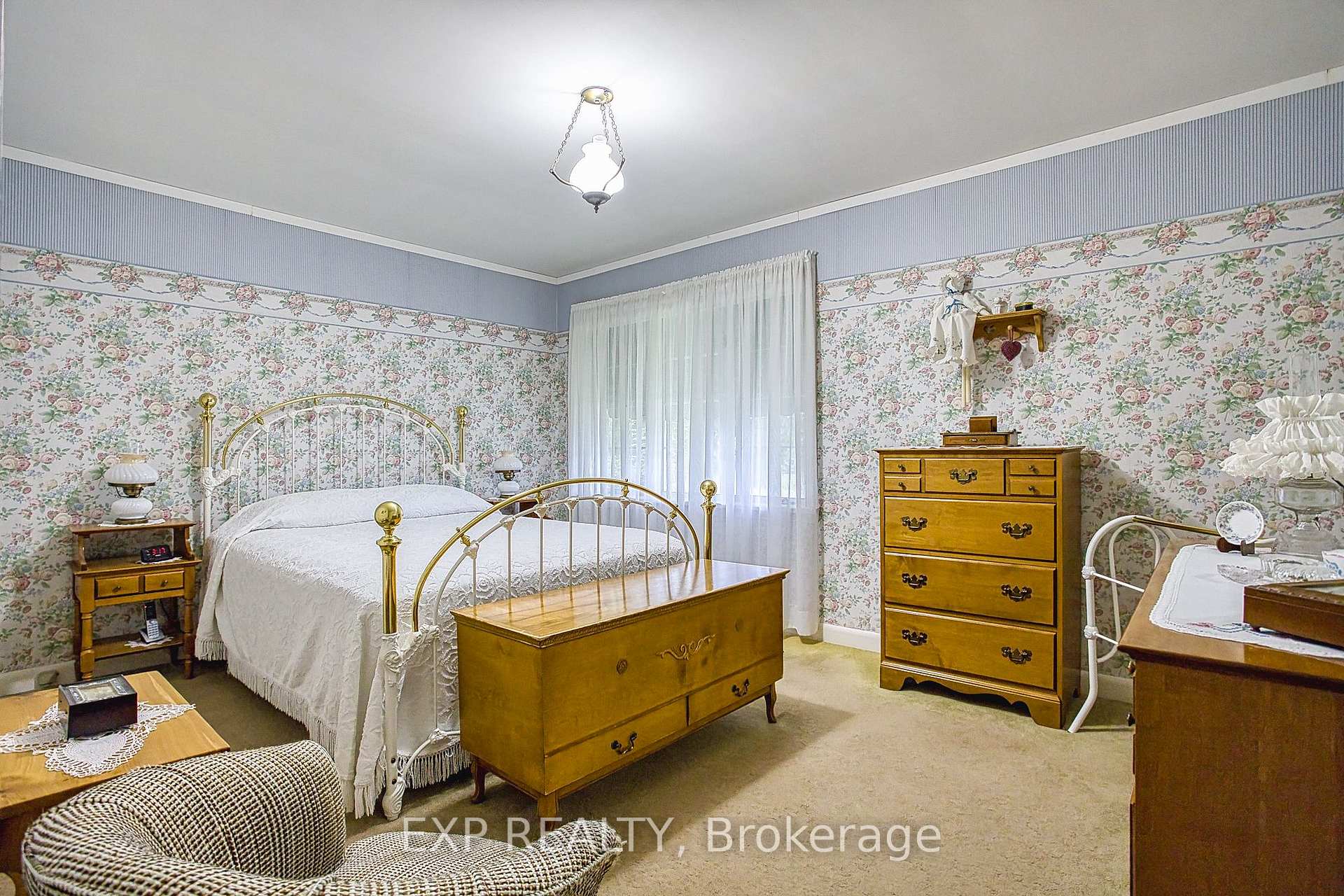 Photo 18 of 54 Garden Drive, Grimsby, Grimsby West — HOMEH