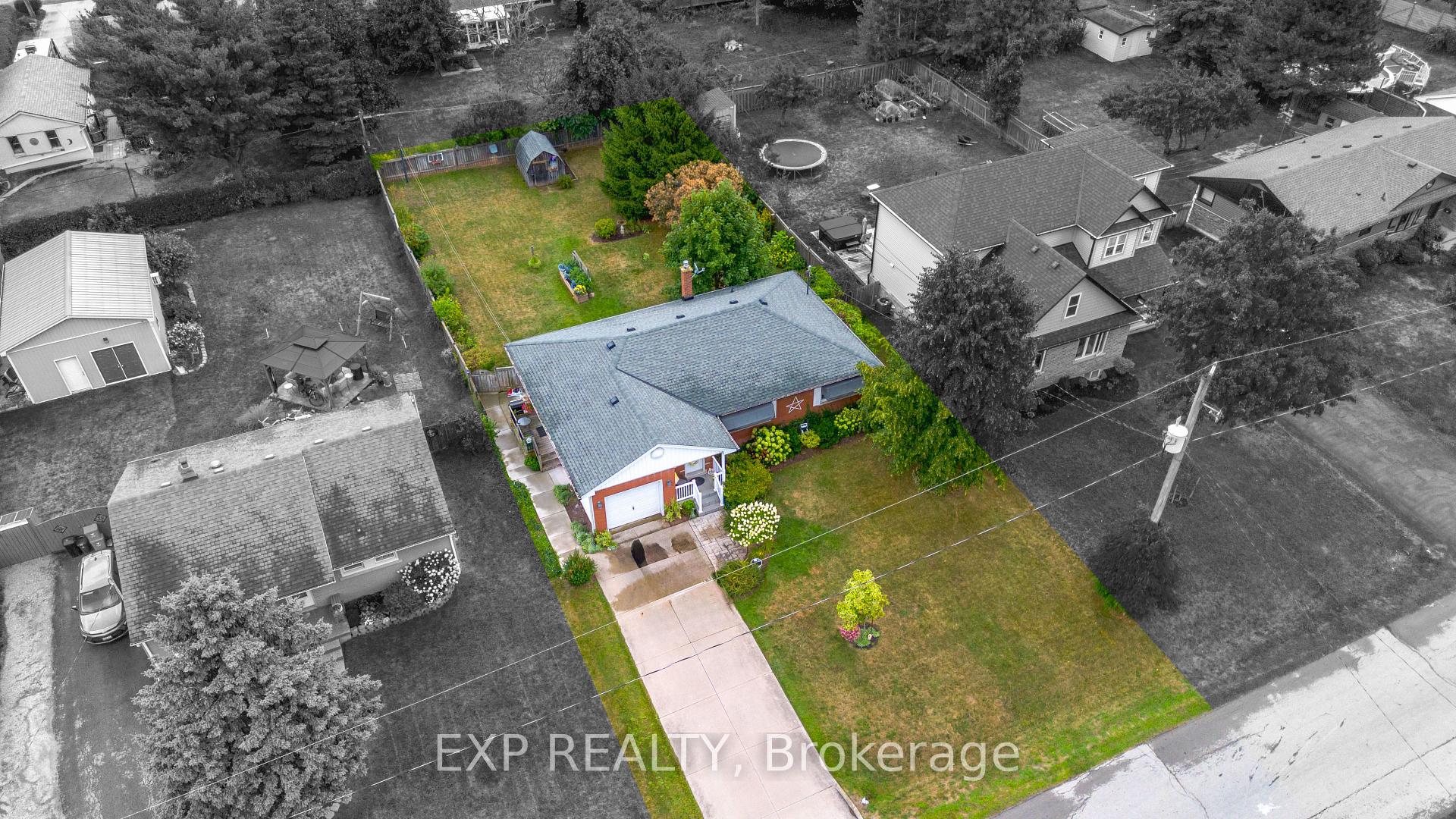 Photo 31 of 54 Garden Drive, Grimsby, Grimsby West — HOMEH