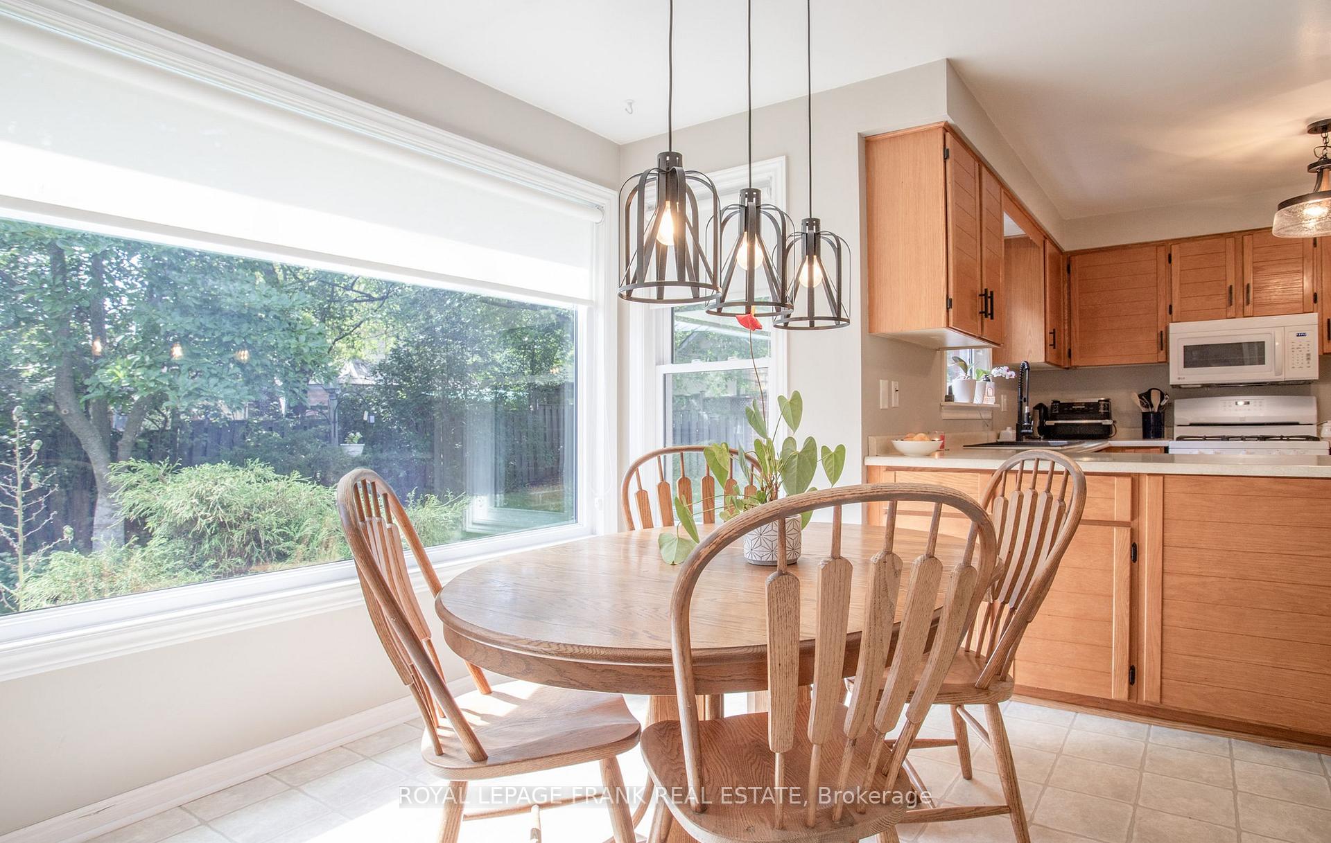 Photo 16 of 99 Hart Boulevard, Clarington, Newcastle — HOMEH