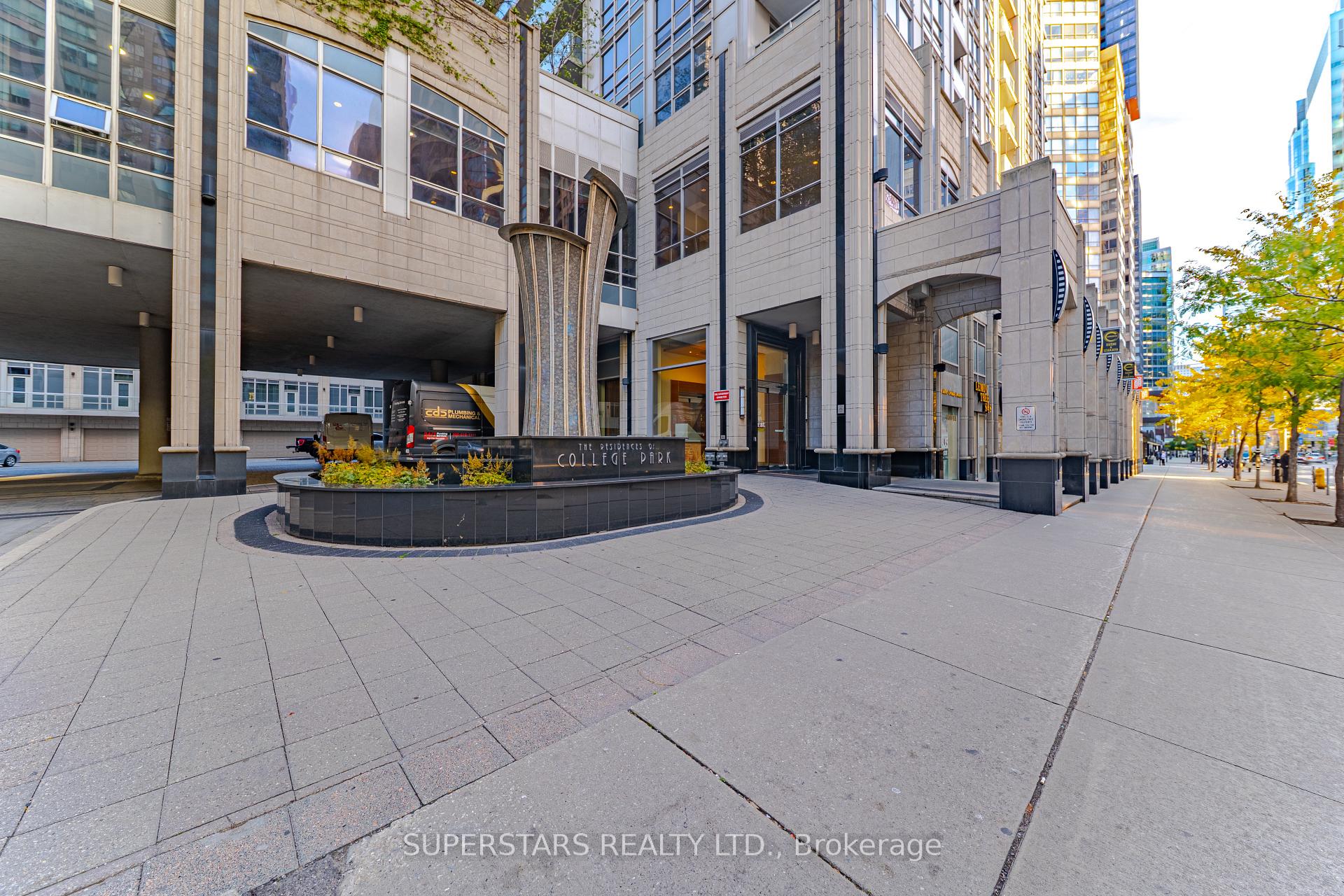 Photo 20 of Unit 708, 761 Bay Street, Toronto, Bay Street Corridor — HOMEH