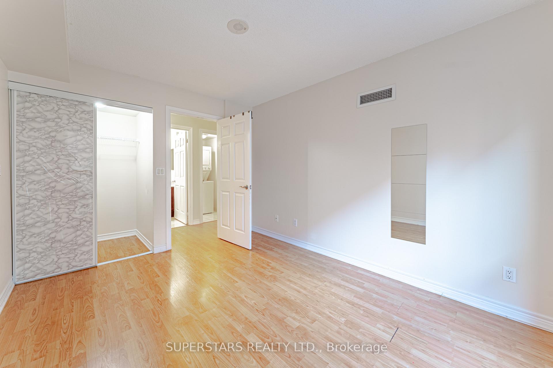 Photo 21 of Unit 708, 761 Bay Street, Toronto, Bay Street Corridor — HOMEH