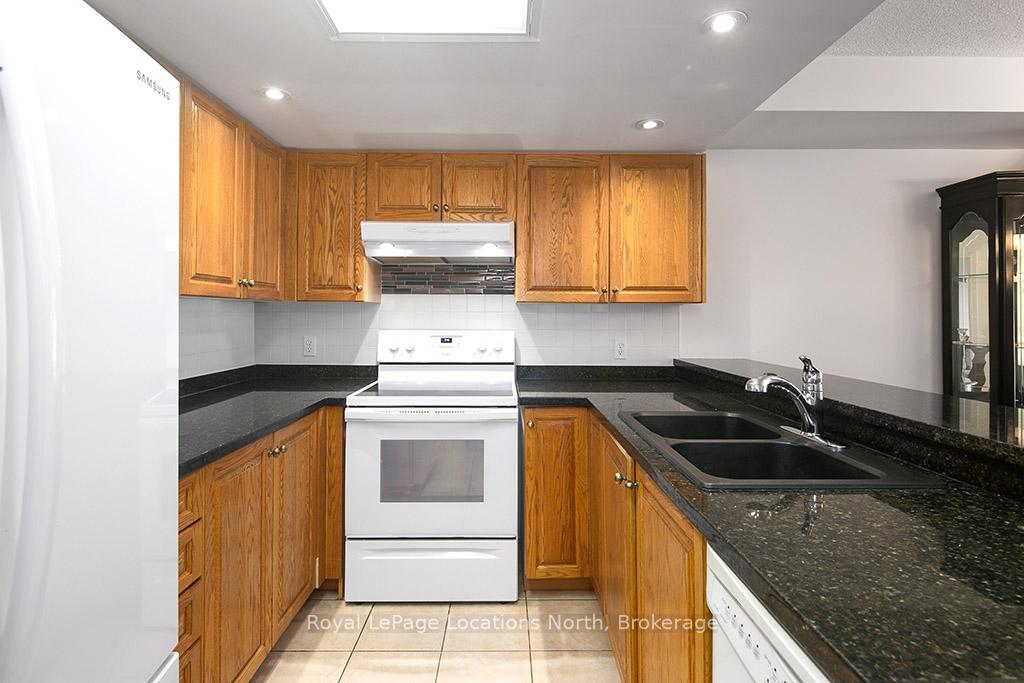 Photo 5 of Unit 412, 16 Raglan Street, Collingwood — HOMEH