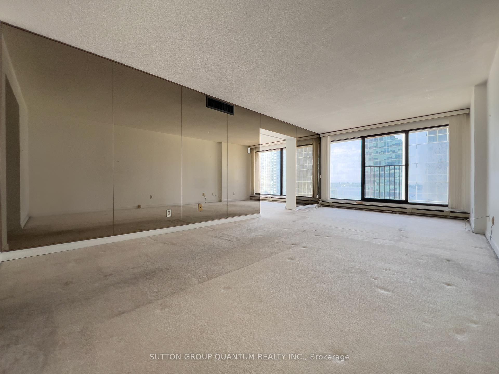 Photo 23 of Unit 1617, 55 Harbour Square, Toronto, Waterfront Communities — HOMEH