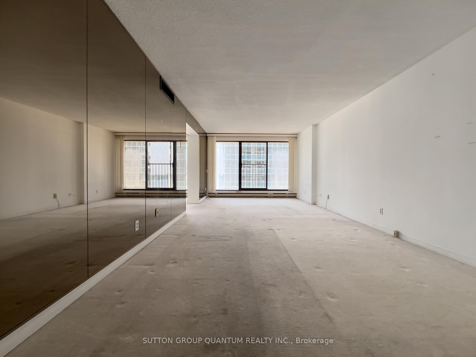 Photo 10 of Unit 1617, 55 Harbour Square, Toronto, Waterfront Communities — HOMEH